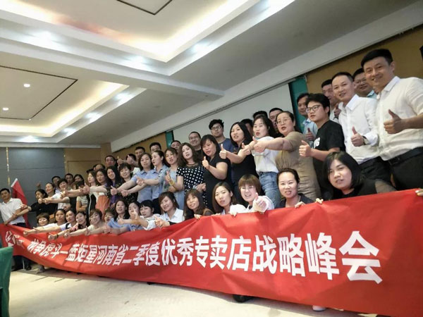 蓝炬星集成灶河南省龙争虎斗活动正在火热进行中!